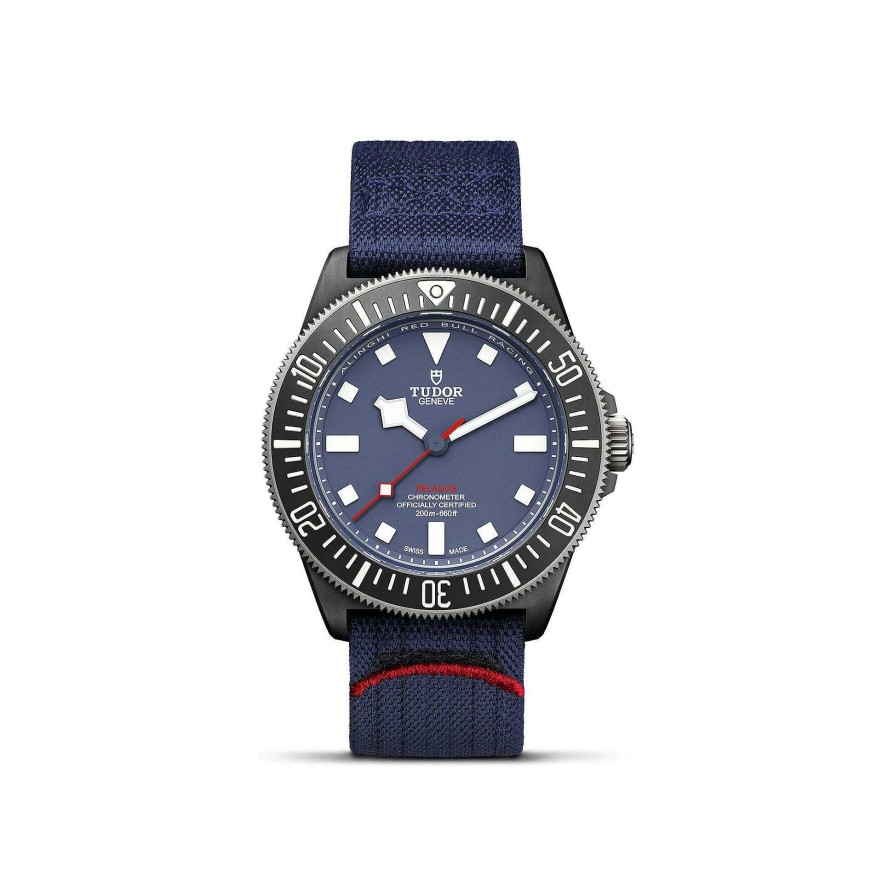 Montres Homme TUDOR | Montre Tudor Pelagos Fxd Lunette En Titane Avec Disque En Composite De Carbone Noir, Bracelet En Tissu